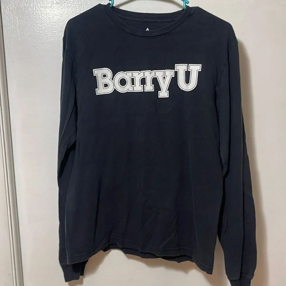 BARRYU long sleeve shirt, size medium